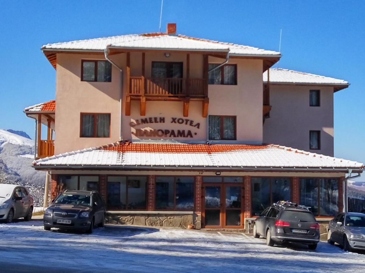 Отель Family Hotel Panorama Чифлик-15